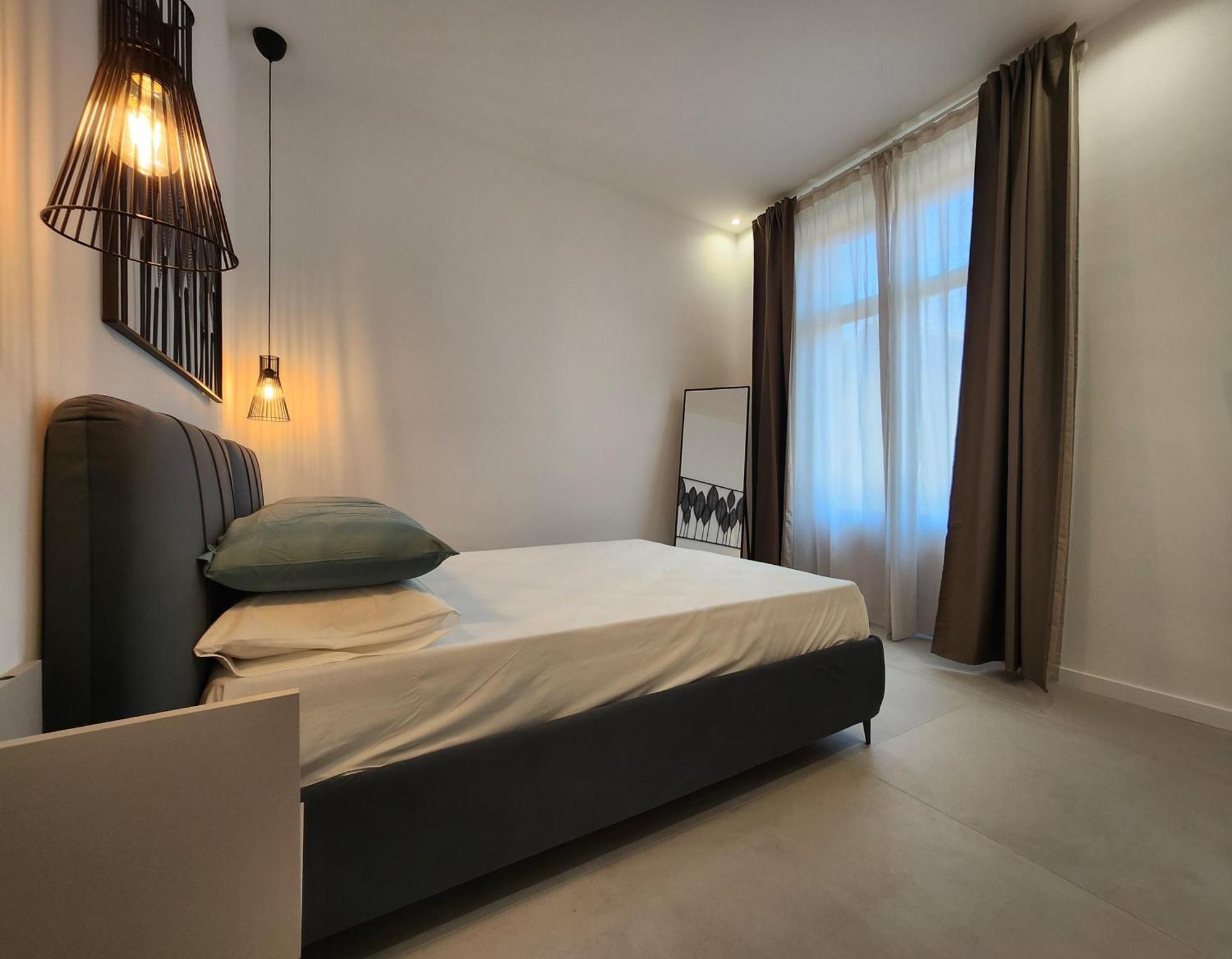 Matteotti Royale Apartments Сиракуза Екстериор снимка